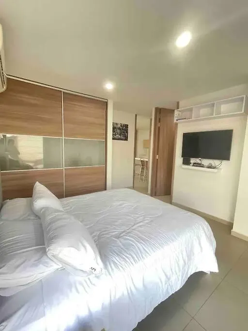 公寓 Apartaestudio Ciudad Jardin Restaurantes Tiendas 卡利 哥伦比亚